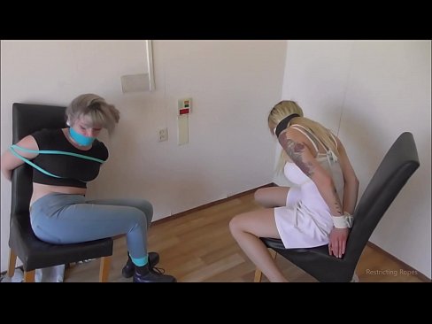 ❤️ Dipendenti / marbuta u gagged / damsel f'diffikultà ❌ Video tal-ħakk fil-porn mt.passenger33.ru ☑