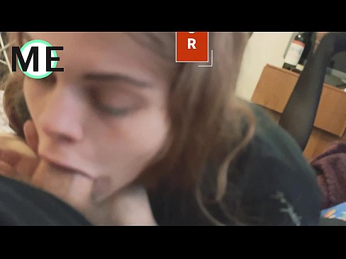 ❤️ Dick tal-gerżuma, pantyhose mqatta u tkaken imqattgħin sbieħ li jiltaqgħu ❌ Video tal-ħakk fil-porn mt.passenger33.ru ☑